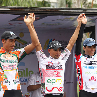 Podio 2011: Mauricio Ortega, Wilson Marentes y Juan C. Quintero