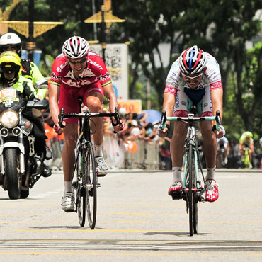 Serpa sigue al frente de la carrera malaya