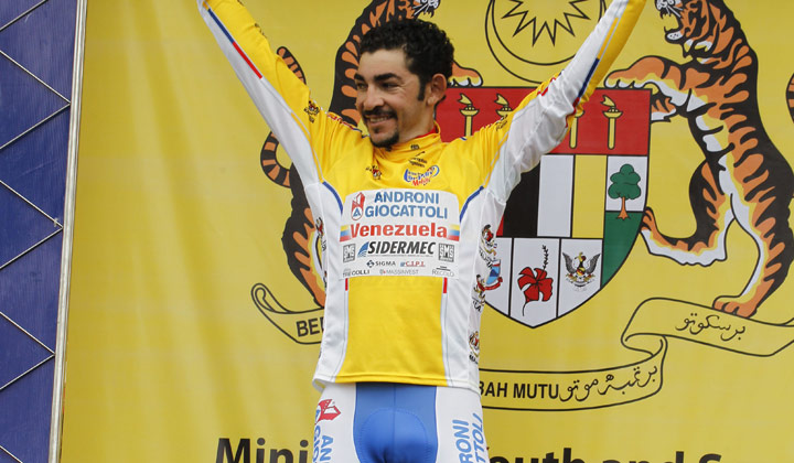 José Serpa sigue en gran nivel desde su victoria en el Tour de Langkawi. Hoy terminó en el Top 10 de la Coppi-Bartali