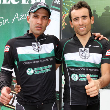 Janier Acevedo y Alejandro Ramírez, etapa y liderato para su equipo