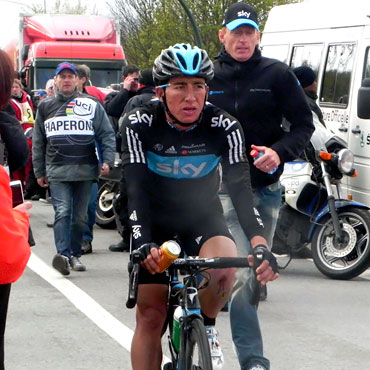 Sergio Luis Henao en su arrivo a la meta de la Lieja-Bastoña-Lieja