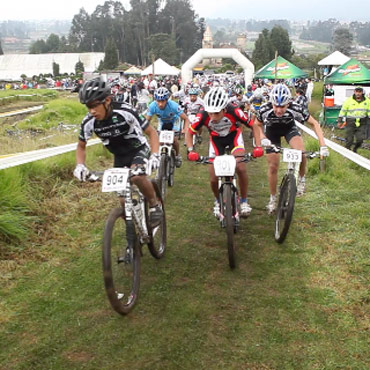 Cerca de 250 corredores se hicieron presentes