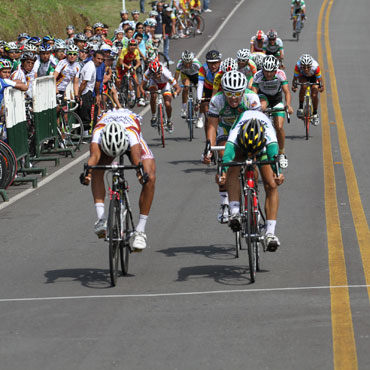 Gran sprint en la categoría de los prejuveniles hombres