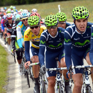 Rui Costa y su equipo cuidando el liderato