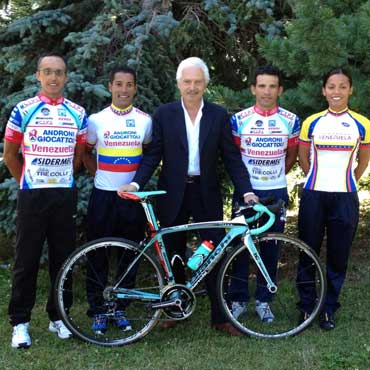 Gianni Savio con la selección venezolana de ruta