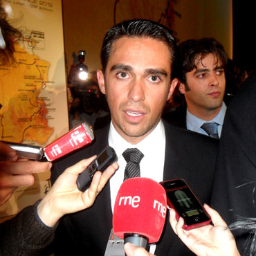 Contador afronta la Vuelta tras su sanción