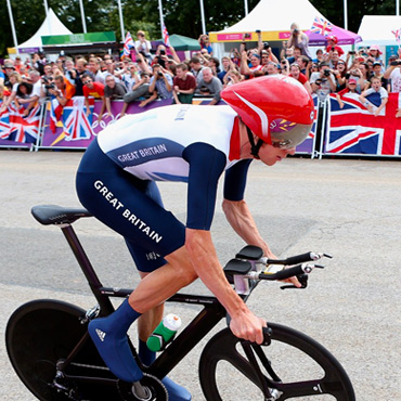 Wiggins puso a celebrar a todo su país