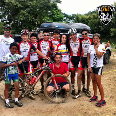 El equipo del Specialized-Tugó en Risaralda