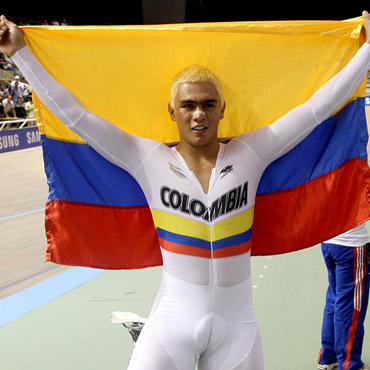 Fabian Oro para ColQombia en la pista