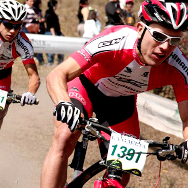 Eddie Rendón dominó el Cross Country