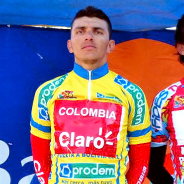 Stiver Ortiz un día más de líder