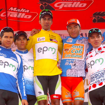 Giovanny Báez, gran campeón en Guatemala