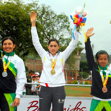 Podio del Cross Country Damas en los Juegos Nacionales