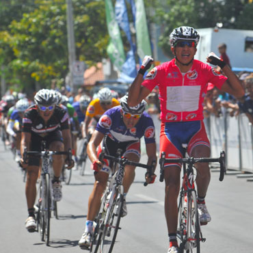 Pablo Mudarra repite victoria de etapa