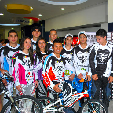 El equipo GW-Shimano Pro de BMX