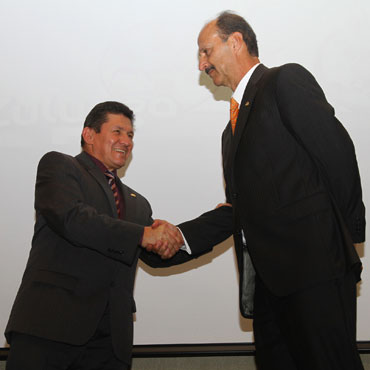 Hernando Zuluaga junto a Jorge Ovidio González