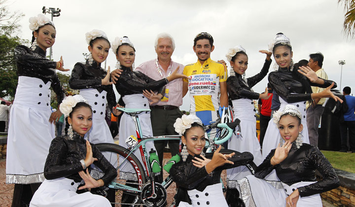 2 colombianos saldrán por el título del Tour de Langkawi que consiguió José Serpa en 2012, junto al Androni Giocattoli-Venezuela de Gianni Savio