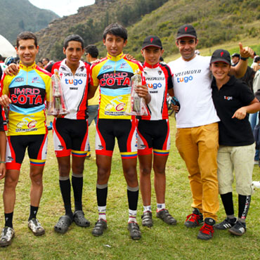 El Team Specialized-Tugó en Cota (Cundinamarca)