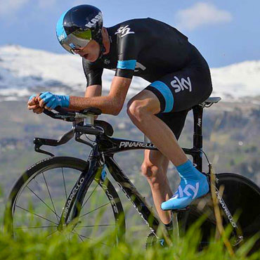 Chris Froome es el primer líder en Suiza