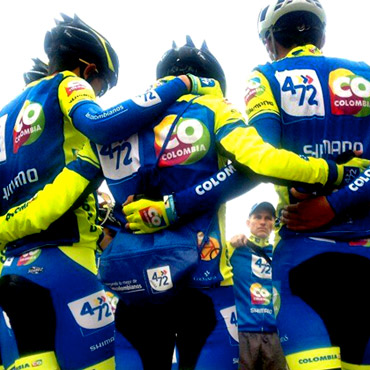 Los jóvenes escarabajos del 4-72 Colombia buscan su mejor forma para el Tour del Avenir