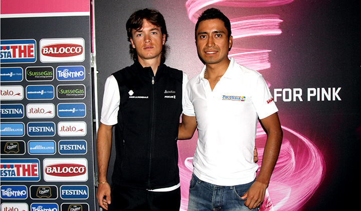 Carlos Betancur y Darwin Atapuma son dos de los serios aspirantes a llevarse la camiseta blanca de mejor joven del Giro 2013
