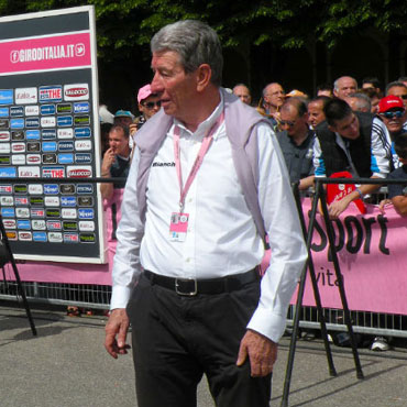 Gimondi se hace presente en la parte final del Giro