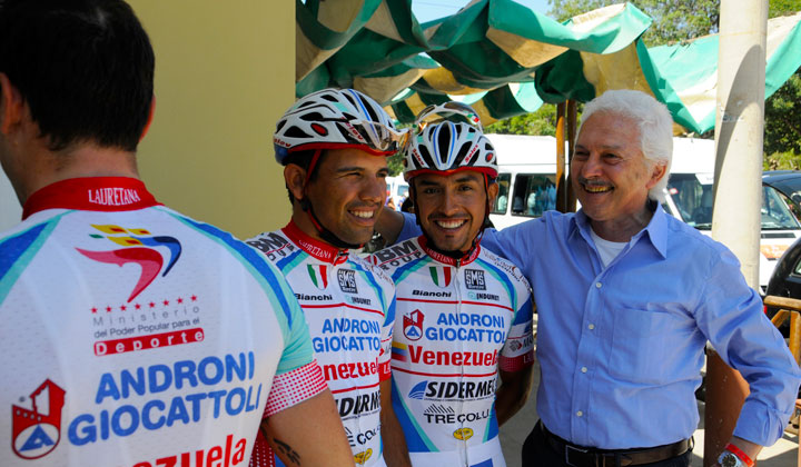 Un equipo multiétnico será el que tenga el Manager Gianni Savio en la ‘Corsa Rosa’, donde el colombiano Rubiano está en la nómina de 9 que saldrán este sábado desde Nápoles