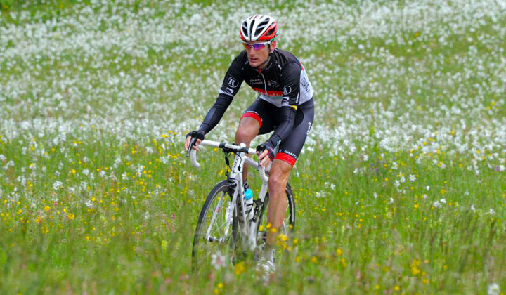 “Después de los últimos 12 meses, será poco realista esperar un lugar en el podio, pero que actúe sin presión le puede beneficiar”, dijo de Andy su manager general Luca Guercilena