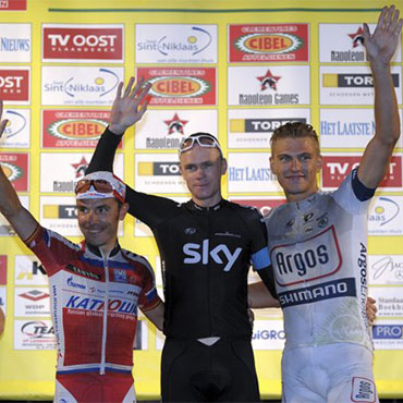 Froome volvió a pisar un podio después del Tour de Francia