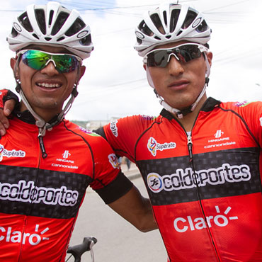 John Martínez y Salvador Moreno bien ubicados en la general