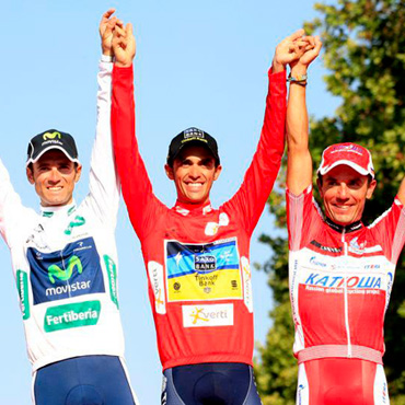 El podio de la pasada Vuelta a España encabezado por Alberto Contador