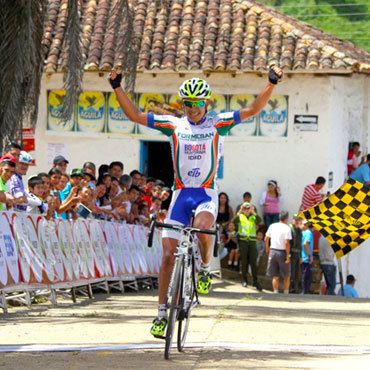 Rodolfo Torres ya es nuevo corredor del Team Colombia 2014