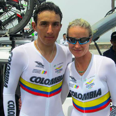 Brayan Ramírez junto a María Luisa Calle en Lima