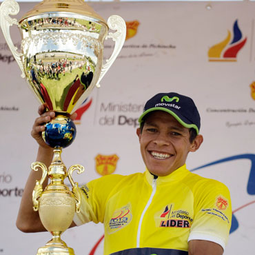 Montaña redondeó con el trofeo de campeón, una gran vuelta