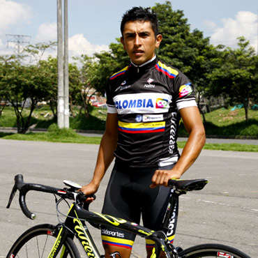 Rubiano ya se vistió con el uniforme del Team Colombia