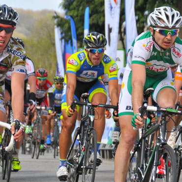 Villegas ganó la cuarta fracción y asecha el liderato de la Vuelta a México