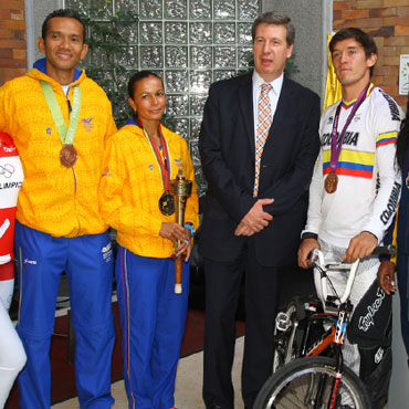 El Día Olímpico se celebró también en las instalaciones de Claro-Colombia
