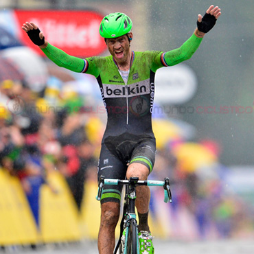 Lars Boom llega a la meta y gana la fuerte etapa del Pavé en Solitario