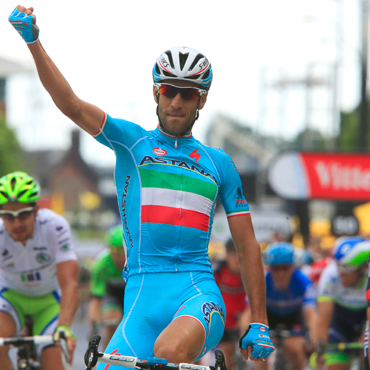 Vincenzo Nibali vencedor de la segunda etapa y nuevo líder del Tour (Fotos Exclusivas para Revista Mundo Ciclistico ©BettiniPhoto)