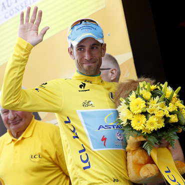 Nibali demostró una vez más su inmensa superioridad y ya solo contará los días para celebrar el domingo en París