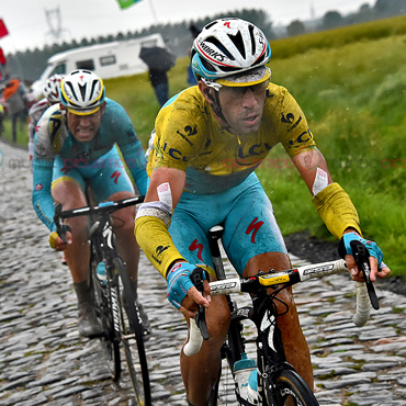 El Tour de Francia abre su segunda semana con el italiano Vincenzo Nibali como líder