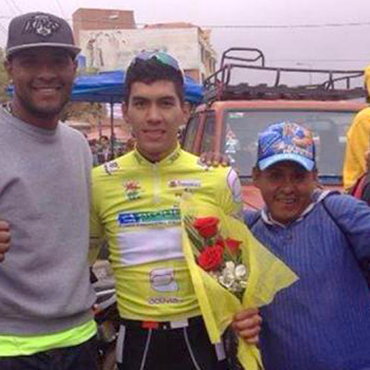 Camilo Tique lidera la II Vuelta al sur de Bolivia.