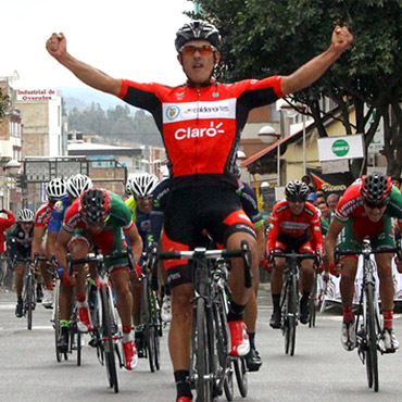 El cundinamarqués Juan Pablo Forero, primer ganador de la carrera boyacense.