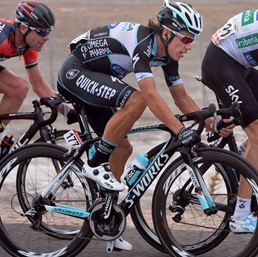 Rigoberto Urán iniciará este martes la segunda semana de una Vuelta a España donde es favorito al podio