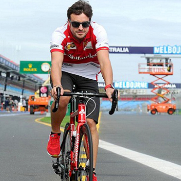 El piloto de la Escudería Ferrari, Fernando Alonso, siempre ha expresado su gusto por el pedalismo.