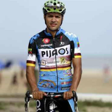 Alejandro Serna con cara de ser líder del equipo 'pijao'.