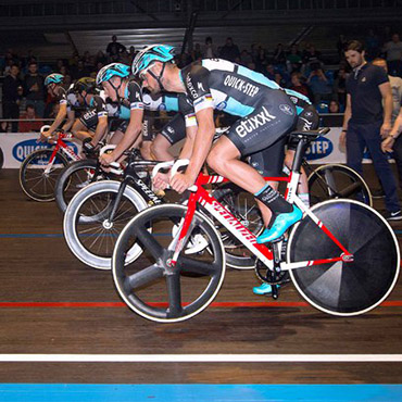 El velódromo Eddy Merckx de Gante fue el escenario de una novedosa presentación del equipo belga