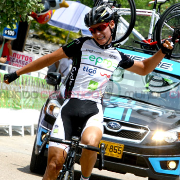 Jefferson Vargas ganó etapa y es el líder de la Clásica de Anapoima