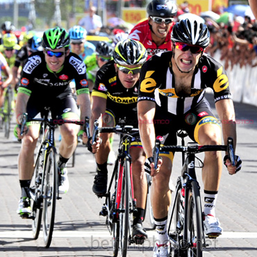 Leonardo Duque, en gran carrera fue tercero en la etapa de hoy del Tour de Langkawi