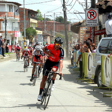Fernando Gaviria vencedor de etapa en Clásica de El Carmen de Viboral